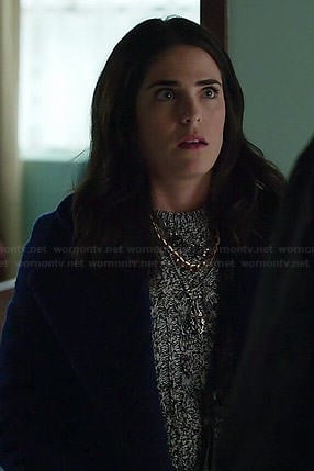 Laurel's marled cable knit sweater on How to Get Away with Murder