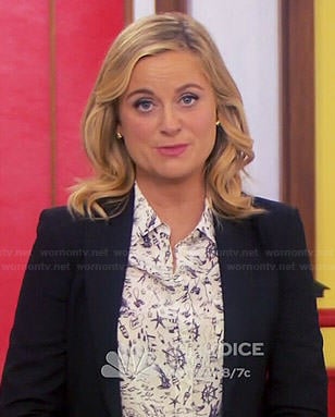 Leslie's nautical printed blouse on Parks and Recreation