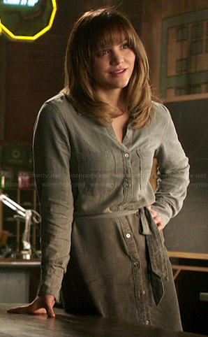Paige's grey ombre shirtdress on Scorpion