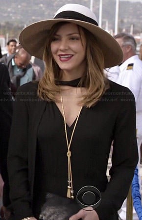 Paige's black long sleeved jumpsuit and hat on Scorpion