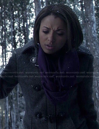 Bonnie's grey toggle coat on The Vampire Diaries