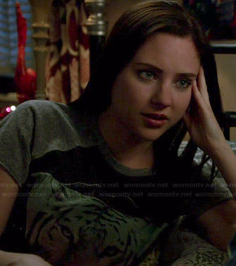 Brenna’s tiger graphic tee on Chasing Life