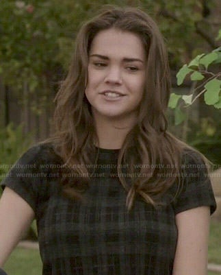 Callie's plaid tee on The Fosters