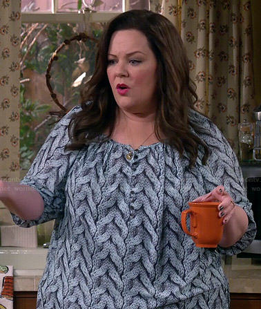 Molly's knit print blouse on Mike and Molly