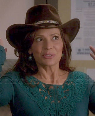 Regina’s teal green embroidered front top on Switched at Birth