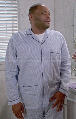 Andre’s blue striped pajamas with pockets on Black-ish