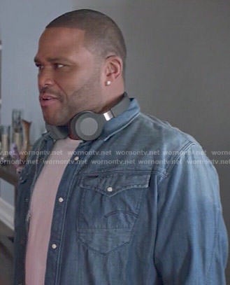 Andre's denim shirt on Black-ish