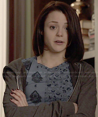 Carter’s blue printed tee on Finding Carter