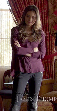 Hayley's burgundy long sleeved top on The Originals