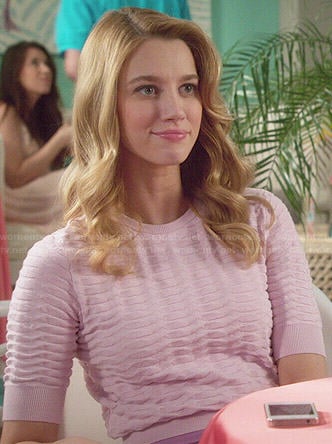 Petra’s pink textured short sleeve sweater on Jane the Virgin