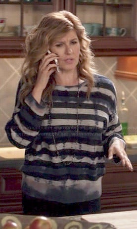 Rayna's painted stripe sweater on Nashville