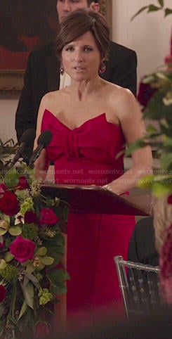 Selina's red strapless gown with bow on Veep