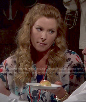 Kelly’s floral blouse on The Young and the Restless