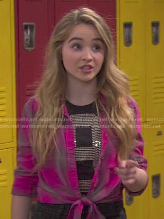 Maya's pink plaid shirt and 9 top on Girl Meets World