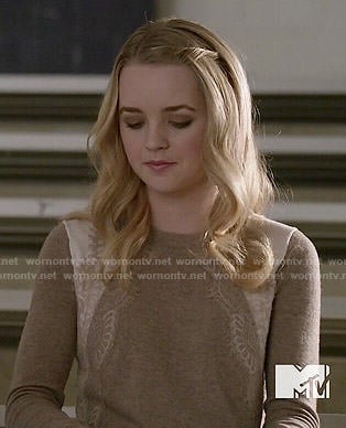 Taylor's beige lace sweater on Finding Carter