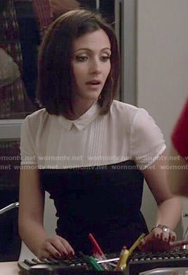 April's black and white collared dress on Chasing Life