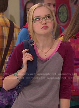 Maddie’s grey tee with red sleeves on Liv and Maddie