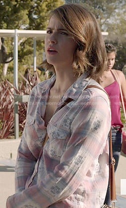 Malia's plaid shirt on Teen Wolf