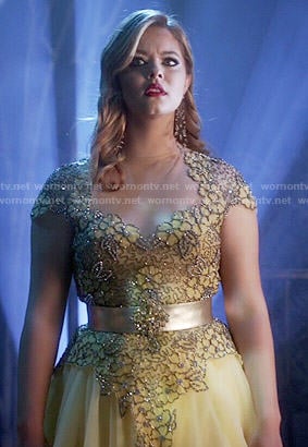Ali’s yellow gown on Pretty Little Liars
