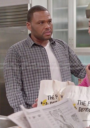 Andre’s plaid ombre shirt on Black-ish