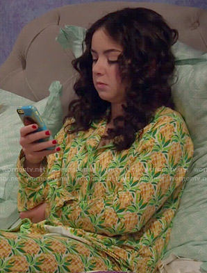 Delia's pineapple print pajamas on I Didn't Do It