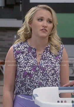 Gabi’s purple floral sleeveless top on Young and Hungry