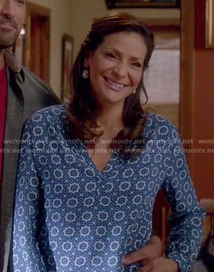 Regina’s blue printed blouse on Switched at Birth