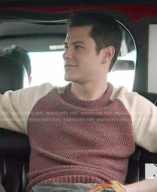 Shane's two-tone sweater on Faking It