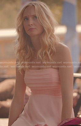 Caroline's light pink strapless pleated dress on The Vampire Diaries