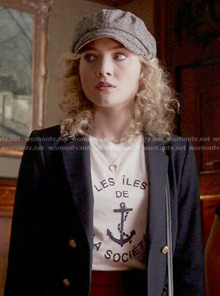 Grace’s anchor graphic tee on Scream Queens