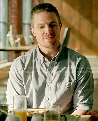 Oliver’s grey button front shirt with pocket on Arrow