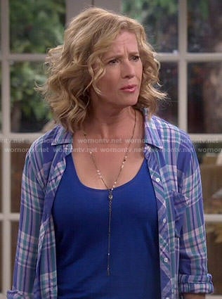 Vanessa's blue plaid shirt on Last Man Standing