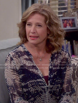 Vanessa’s tie dyed blouse on Last Man Standing