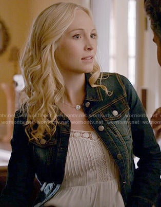 Caroline’s white lace trim top on The Vampire Diaries
