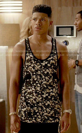 Hakeem’s floral tank top on Emprie