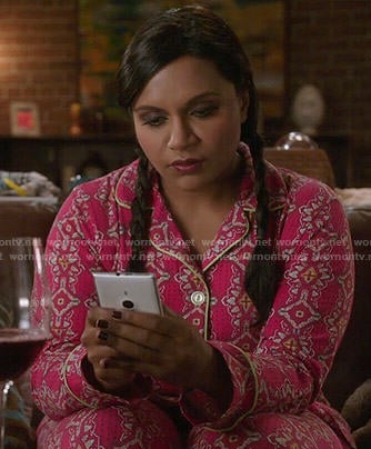 Mindy's pink printed pajamas on The Mindy Project