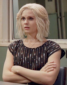 Liv’s black arrow print top on iZombie