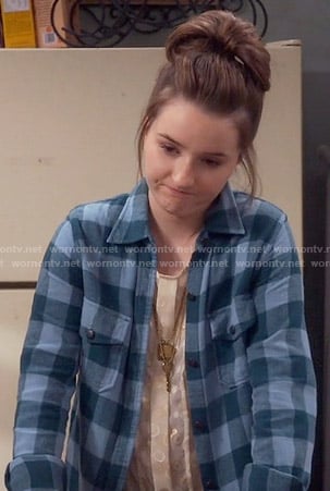 Eve's blue and green checked shirt on Last Man Standing