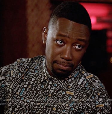 Winston’s symbols printed shirt on New Girl