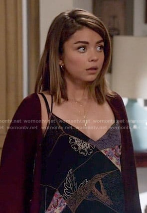 Haley’s patchwork print top on Modern Family