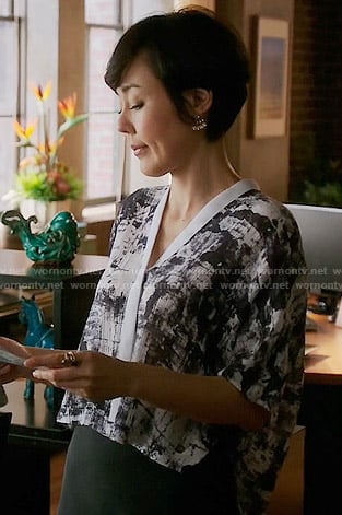 Karen’s abstract print cropped shirt on Mistresses