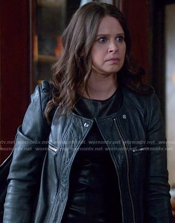 Quinn's black leather jacket on Scandal