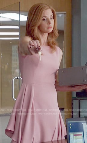 Donna's pink dress with ruffled sides on Suits