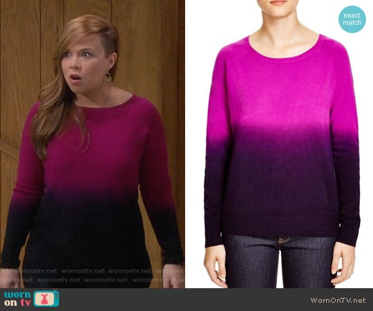 Aqua Raglan Dip Dye Sweater worn by Kristin Baxter (Amanda Fuller) on Last Man Standing