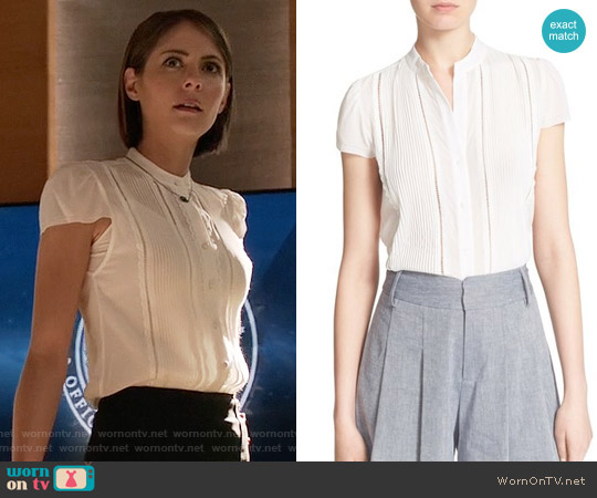 Alice + Olivia Jaclyn Top worn by Thea Queen (Willa Holland) on Arrow