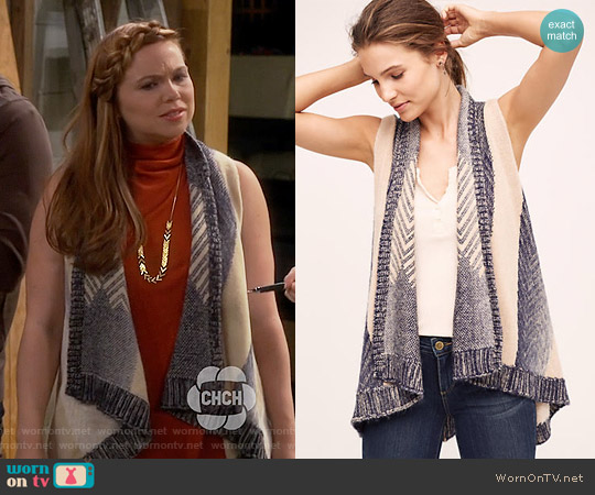 Anthropologie Mabli Vest worn by Kristin Baxter (Amanda Fuller) on Last Man Standing