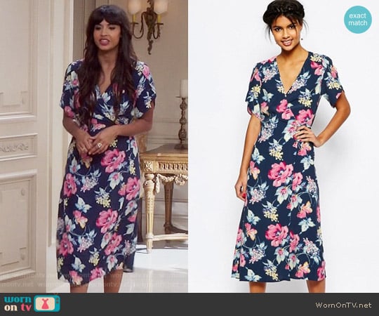 ASOS Floral Midi Tea Dress worn by Tahani Al-Jamil (Jameela Jamil) on The Good Place