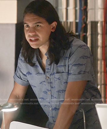 Cisco's blue fish print shirt on The Flash