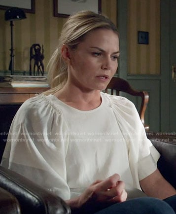 Emma's white top with oversized sleeves on Once Upon a Time