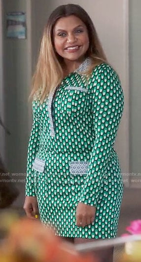 Mindy’s green geometric patterned long sleeve dress on The Mindy Project